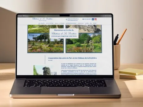 Création du site web associatif pour le château de la droitière